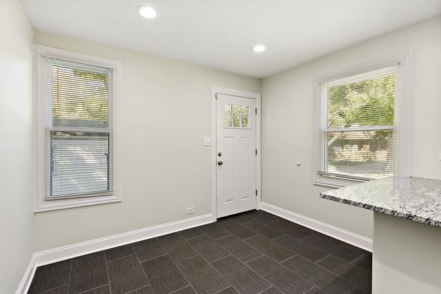 9400 S Charles Street, Chicago, IL 60643