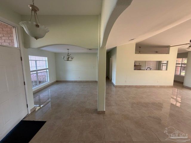 10 Arapaho Dr, Perdido Key, FL 32507