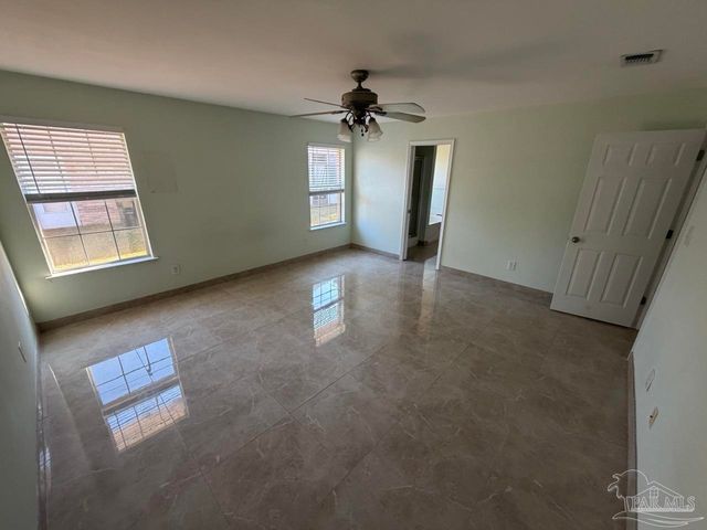 10 Arapaho Dr, Perdido Key, FL 32507