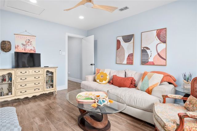 2714 Vancouver Dr, Corpus Christi, TX 78414