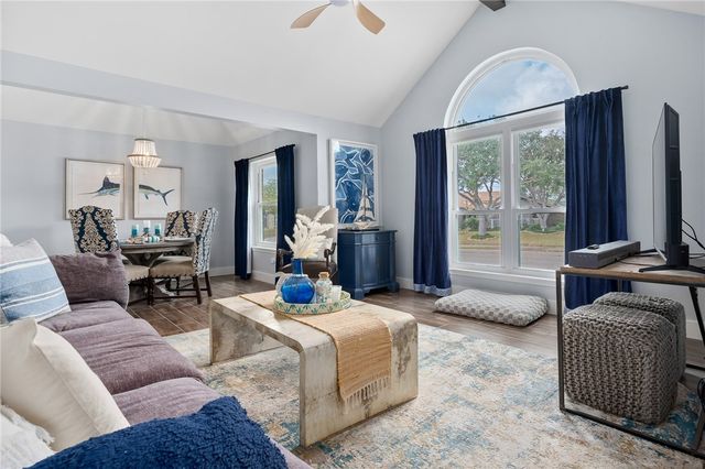 2714 Vancouver Dr, Corpus Christi, TX 78414