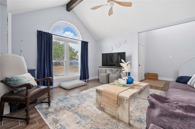 2714 Vancouver Dr, Corpus Christi, TX 78414