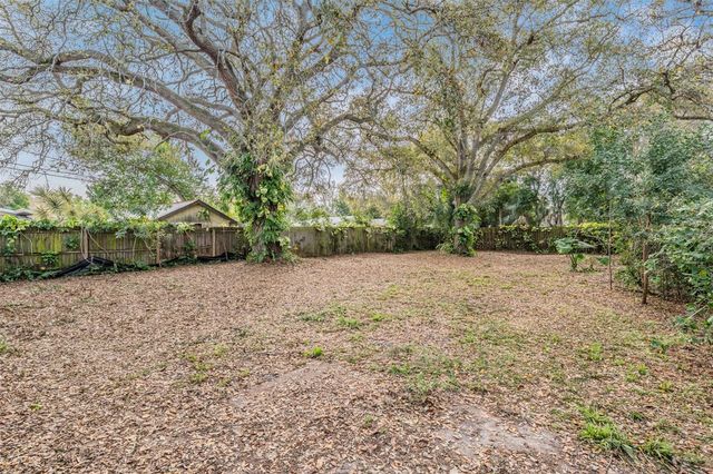 5475 70TH LANE N, St Petersburg, FL 33709
