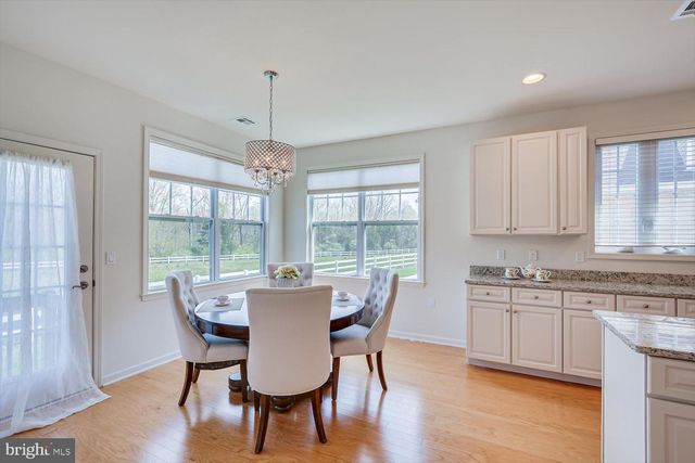 15 POTTER RD, Hillsborough, NJ 08844