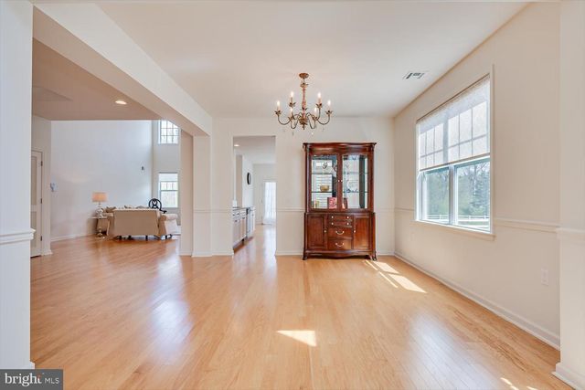 15 POTTER RD, Hillsborough, NJ 08844