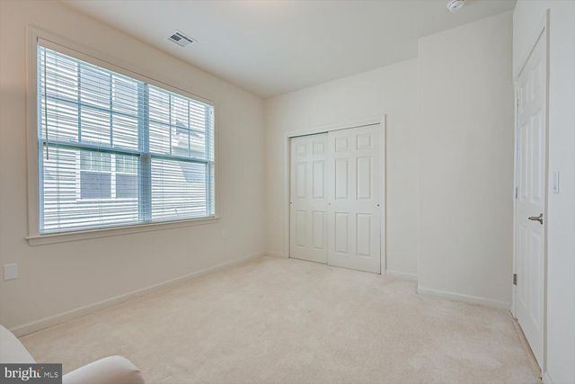 15 POTTER RD, Hillsborough, NJ 08844