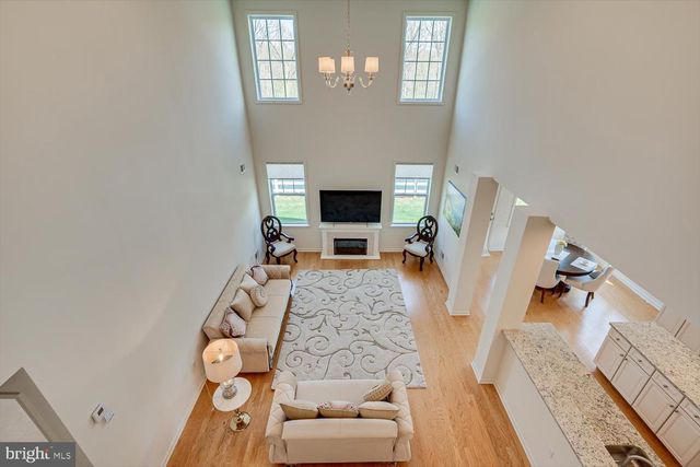 15 POTTER RD, Hillsborough, NJ 08844