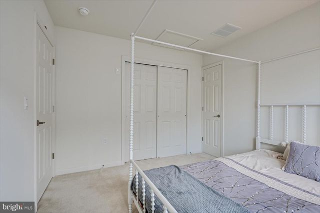 15 POTTER RD, Hillsborough, NJ 08844