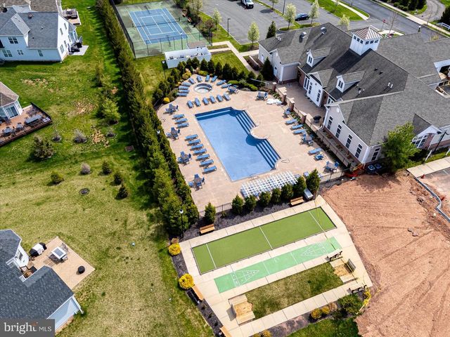 15 POTTER RD, Hillsborough, NJ 08844