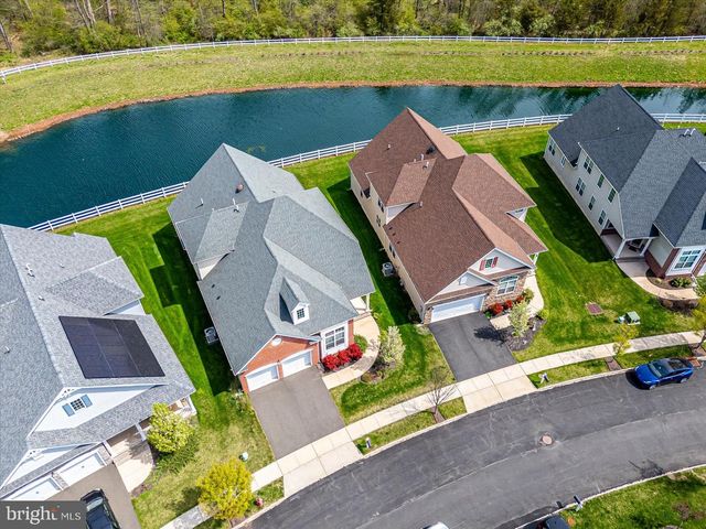 15 POTTER RD, Hillsborough, NJ 08844