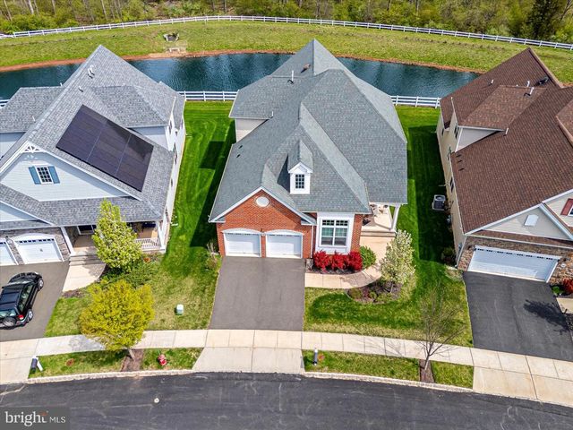 15 POTTER RD, Hillsborough, NJ 08844