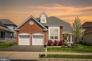 15 POTTER RD, Hillsborough, NJ 08844