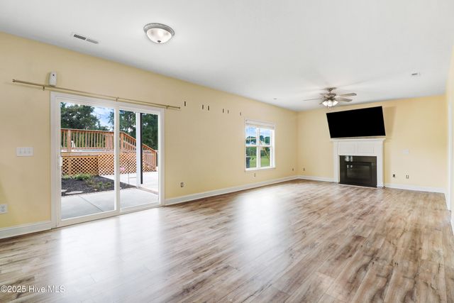 110 Weeping Willow Drive, La Grange, NC 28551