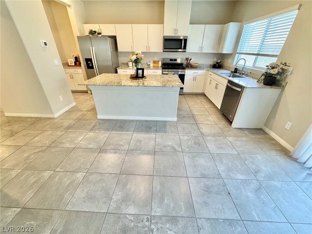 7526 Pink Mimosa Avenue, Las Vegas, NV 89113