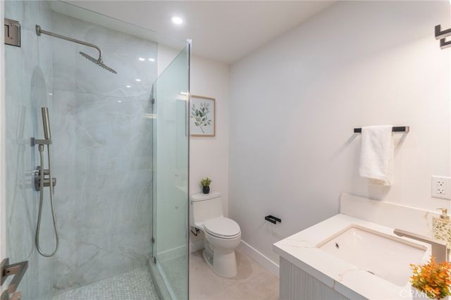 422 20th Street, Huntington Beach, CA 92648