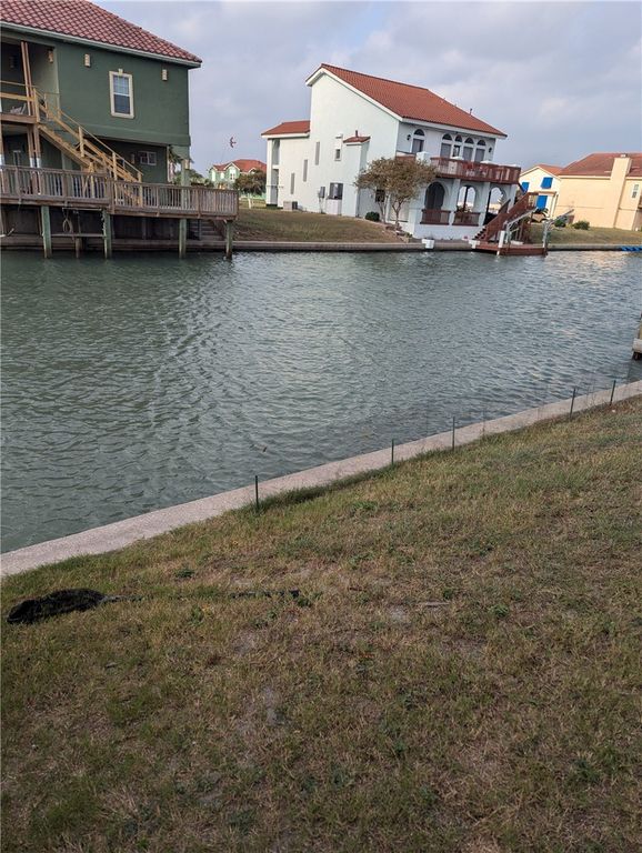 705 Enchanted Harbor St, Corpus Christi, TX 78402 — photo 2