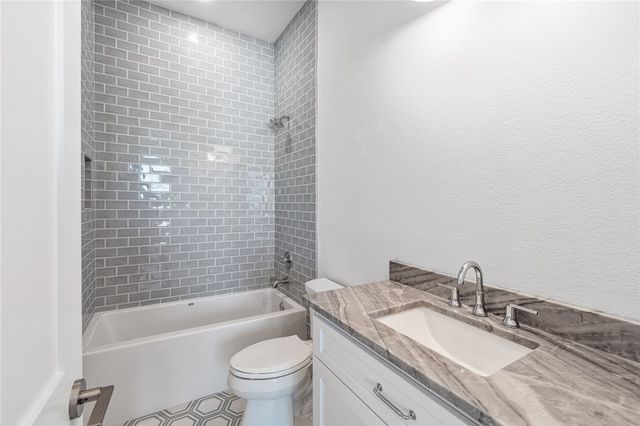 136 W Cotter Ave 22, Port Aransas, TX 78373