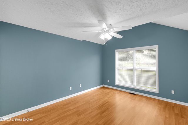 553 Justin Trail, Mt Washington, KY 40047
