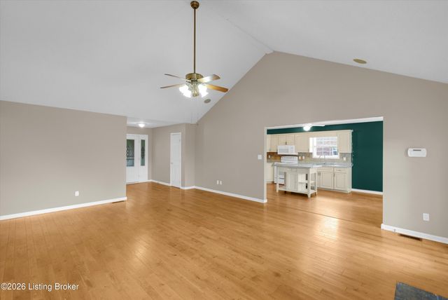 553 Justin Trail, Mt Washington, KY 40047