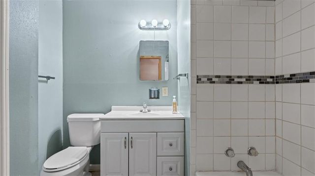 1609 N 64th Drive, Kansas City, KS 66102