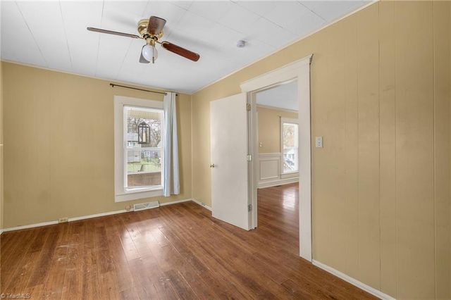 1006 Silver Avenue, Greensboro, NC 27403