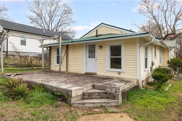 1006 Silver Avenue, Greensboro, NC 27403