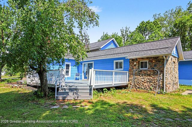 665 N Clinton Trail, Charlotte, MI 48813