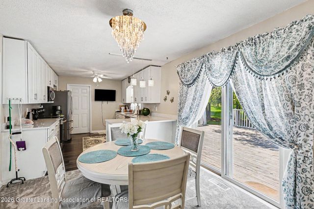 665 N Clinton Trail, Charlotte, MI 48813