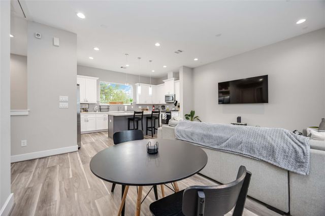 2611 Huntington Creek Lane, Houston, TX 77093