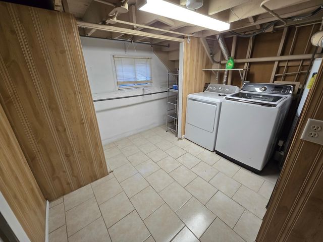 185 S Pick Avenue, Elmhurst, IL 60126