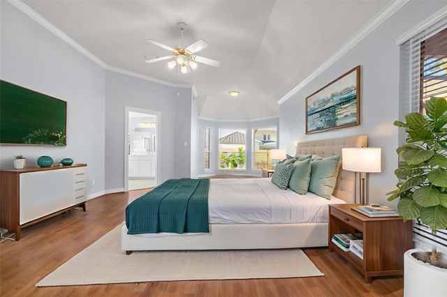 35 W Pines Drive, Montgomery, TX 77356