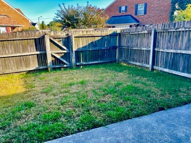 740 Hunters QUAY, Chesapeake, VA 23321