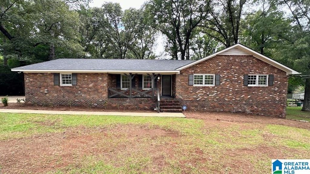 106 HAWTHORNE STREET, Talladega, AL 35160