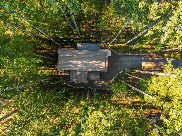 7475 Canyon View Drive, Deming, WA 98244
