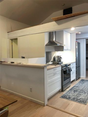 461 White Schoolhouse Road, Rhinebeck, NY 12572