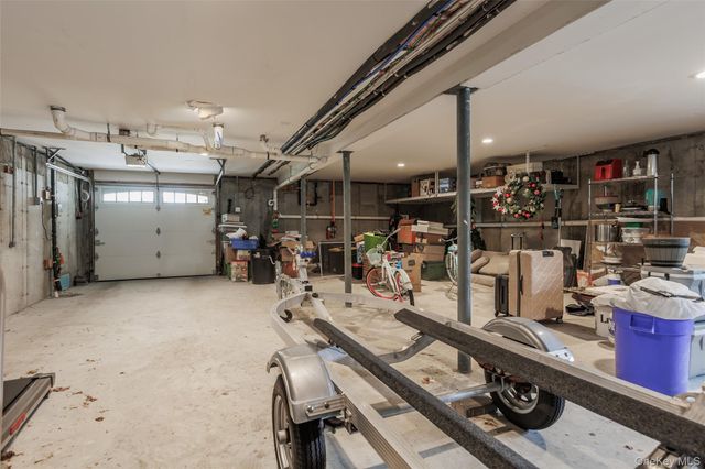 401 Little East Neck Road S, Babylon, NY 11702