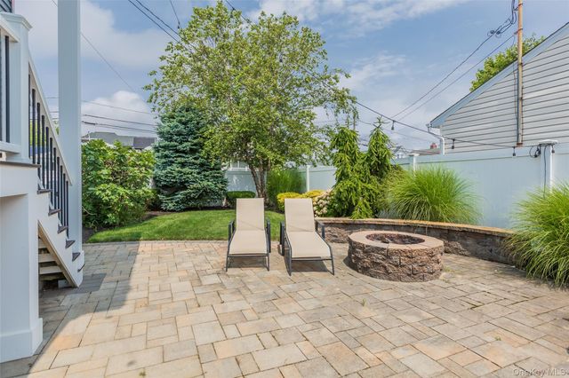 401 Little East Neck Road S, Babylon, NY 11702
