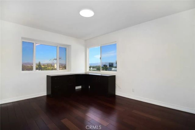 5348 Calatrana Drive, Woodland Hills, CA 91364