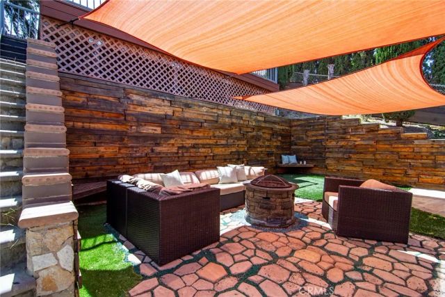 5348 Calatrana Drive, Woodland Hills, CA 91364