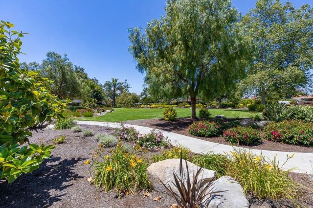 270 SMOKE TREE PLACE, Oceanside, CA 92057