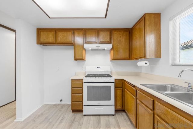 270 SMOKE TREE PLACE, Oceanside, CA 92057