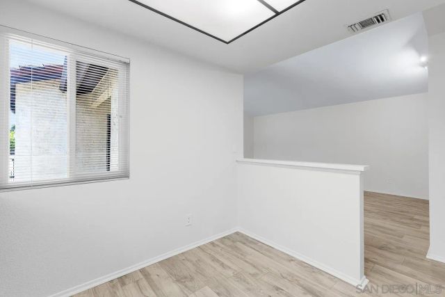 270 SMOKE TREE PLACE, Oceanside, CA 92057