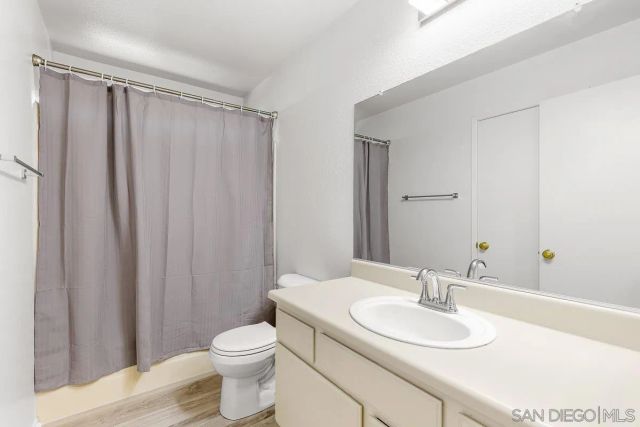 270 SMOKE TREE PLACE, Oceanside, CA 92057