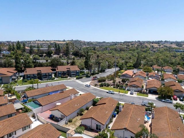 270 SMOKE TREE PLACE, Oceanside, CA 92057
