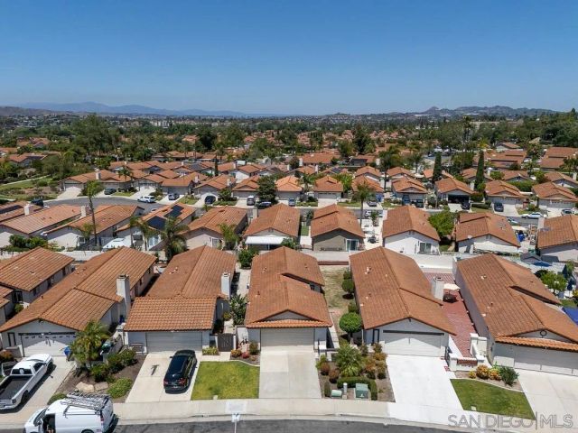 270 SMOKE TREE PLACE, Oceanside, CA 92057