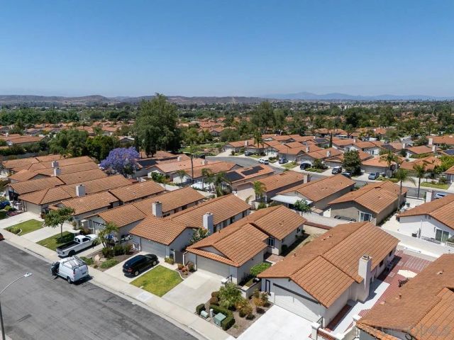 270 SMOKE TREE PLACE, Oceanside, CA 92057