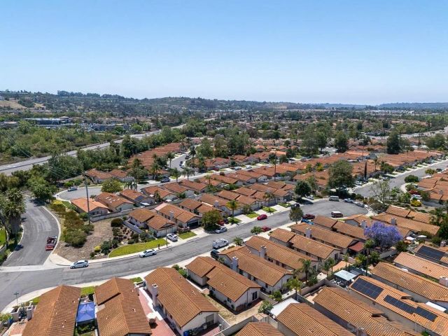 270 SMOKE TREE PLACE, Oceanside, CA 92057