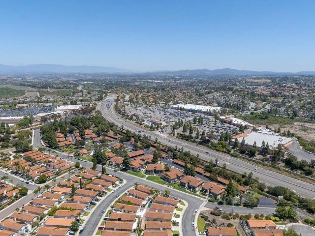 270 SMOKE TREE PLACE, Oceanside, CA 92057
