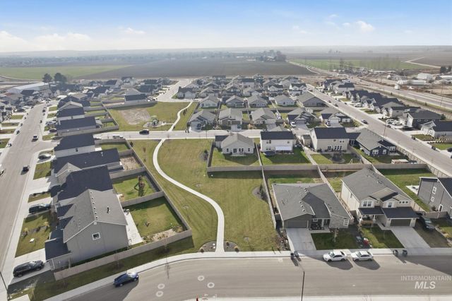 10902 Super Cub Dr., Caldwell, ID 83605