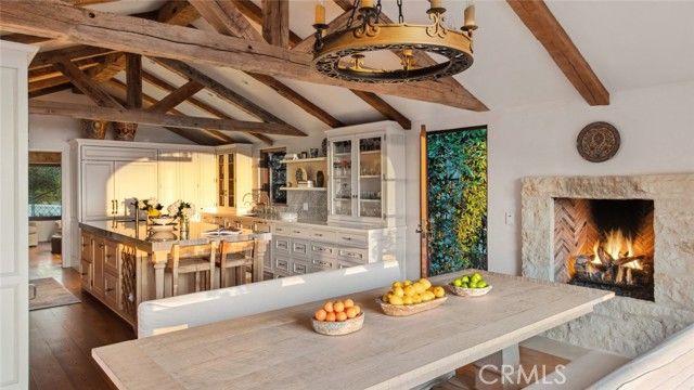 24650 Blue Dane Lane, Malibu, CA 90265